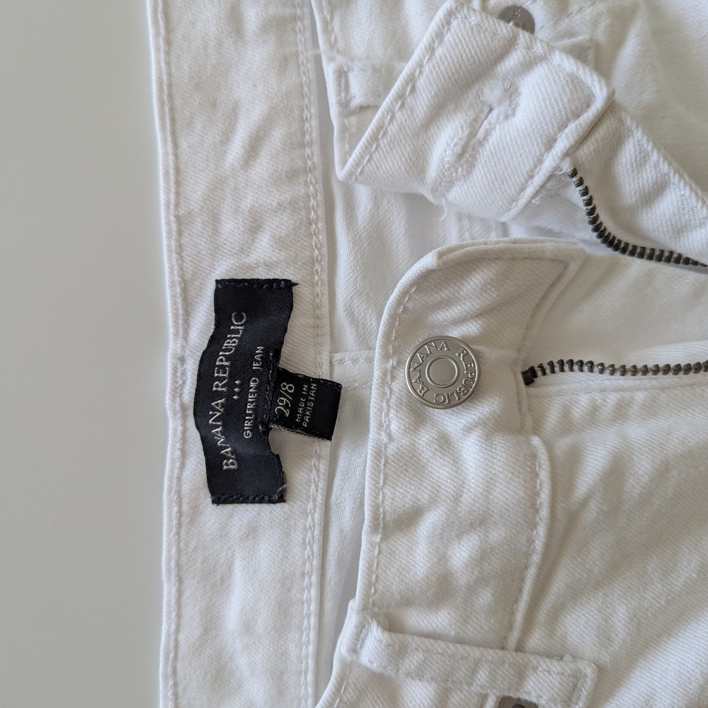Banana Republic White Girlfriend Jeans